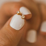 CELINE | Boucles d'oreilles en cristal solitaire