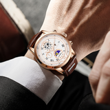 Montre chronographe avec bracelet en cuir luxueux