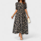 Amelia – Robe à Encolure Ronde et Motif Floral