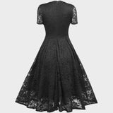 Mara | Robe en Dentelle Fleurie Midi