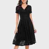 Mara | Robe en Dentelle Fleurie Midi