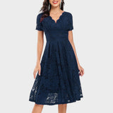 Mara | Robe en Dentelle Fleurie Midi