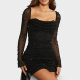Sónia | Mini robe à paillettes et décolleté