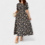 Amelia – Robe à Encolure Ronde et Motif Floral