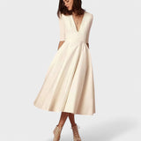 Helena | Robe élégante avec décolleté en V