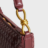 Isa | Bordeaux Chic