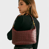 Isa | Bordeaux Chic