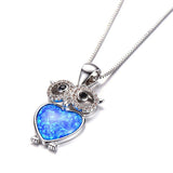 Collier avec opale bleue et hibou