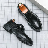 Chaussures classiques en cuir marron