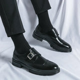 Chaussures classiques en cuir marron