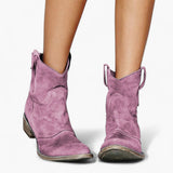 Kamilė – bottes sans temps