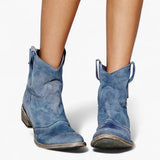 Kamilė – bottes sans temps