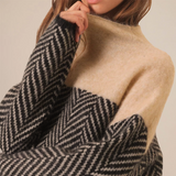 Fleur | Pull premium à col haut en matériau luxueux