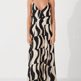 Robe maxi à coupe ample et décolleté dans le dos