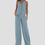 Aira | Gilet classique et pantalons larges